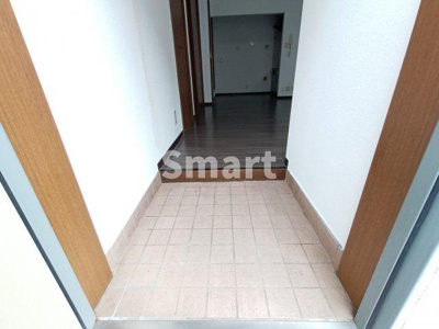 【玄関】 | コーポマルヤマ