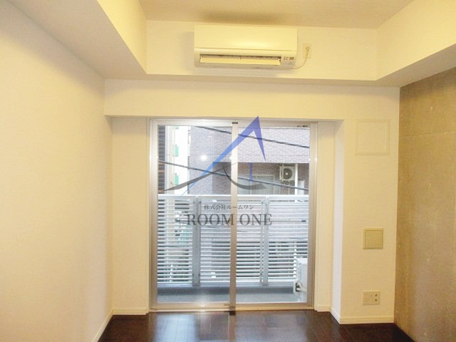 ヴォーガコルテ東新宿の居間・リビング|洋室のお部屋です。