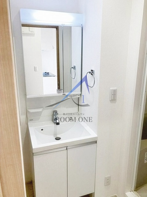 Minisionの洗面所|独立洗面台です。