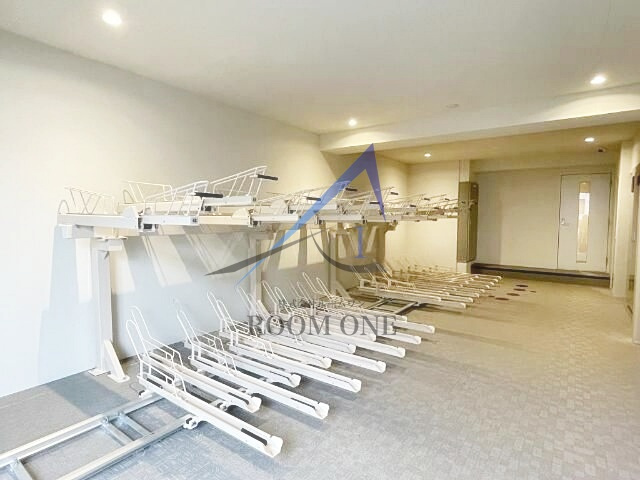 ＧＡＲＤＥＮ　ＣＯＵＲＴ　Ａ　西高島平