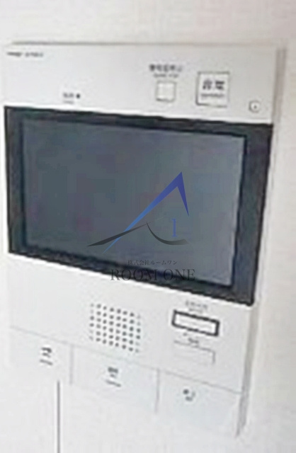 ＡＺＥＳＴ西高島平のセキュリティ|モニター付きインターホンです。