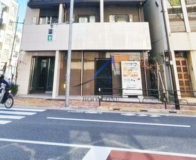 ティモーネ　上野の森ノルドのエントランス|エントランスです。