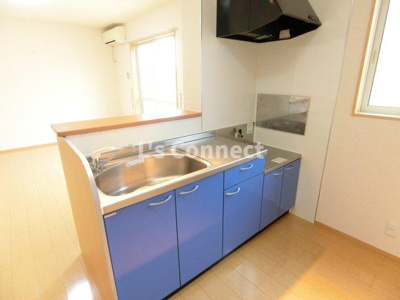 【キッチン】 | パセオプラシードⅦ | ２口ガスコンロ設置可能な対面キッチン。