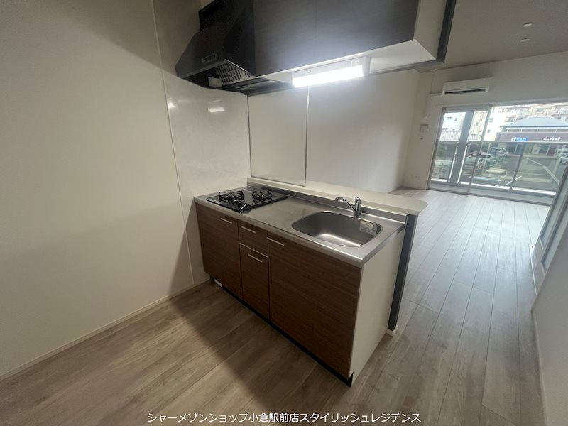 ONE PROJECT三萩野のキッチン