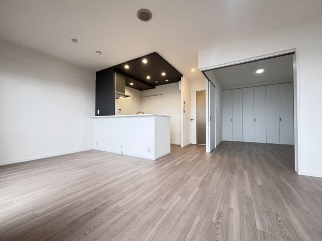 パニエ六甲の居間・リビング