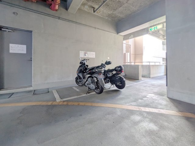 パニエ六甲の駐車場