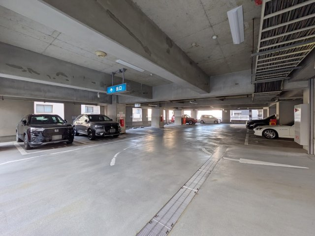 パニエ六甲の駐車場