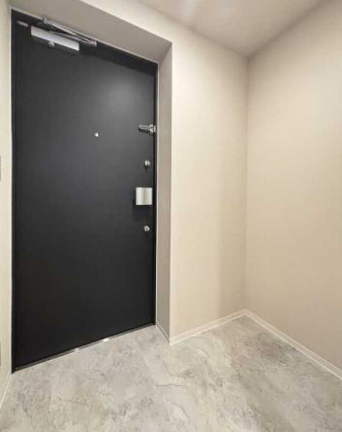 デュオメゾン渋谷松濤　礼金０　新築　ネット無料　駅近の玄関