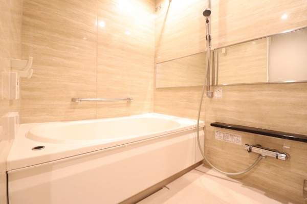 【浴室】 | 【浴室】追い炊き機能完備で快適にお過ごしいただけます☆