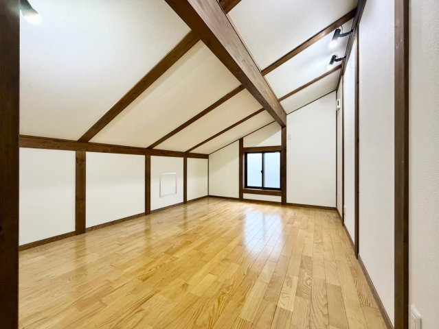 日進市梅森台一丁目戸建の収納|小屋裏物入
