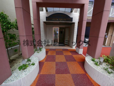 【エントランス】 | ダイナコートエスタディオレシェンテ