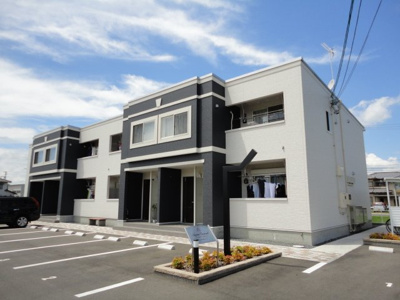 【外観】 | アクアグラン | 外観写真（昼）