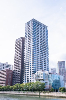 【外観】 | クレヴィアタワー中之島 | 【外観】地上36階建て、総戸数250戸！リバーサイドの超高層タワーマンション！！