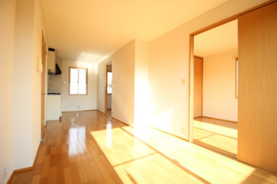 【居間・リビング】 | メゾンマーシュA