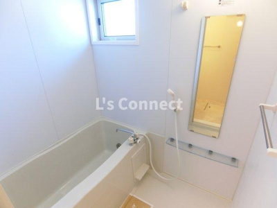 【浴室】 | ディアコートＤ | 追焚き機能付きのお風呂。