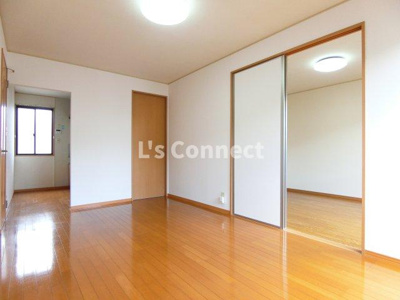 【居間・リビング】 | プリムローズＡ | １０．５帖のＬＤＫ。