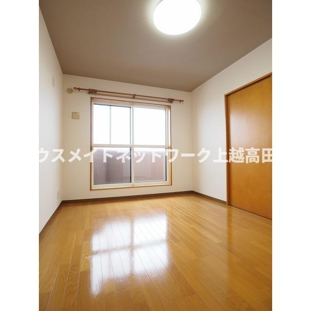 プランドール鴨島の洋室|洋室（6.8帖）