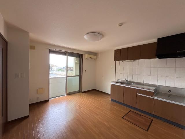 ＳＫＹ　ＨＡＷＫ（スカイホーク）の居間・リビング|リビング