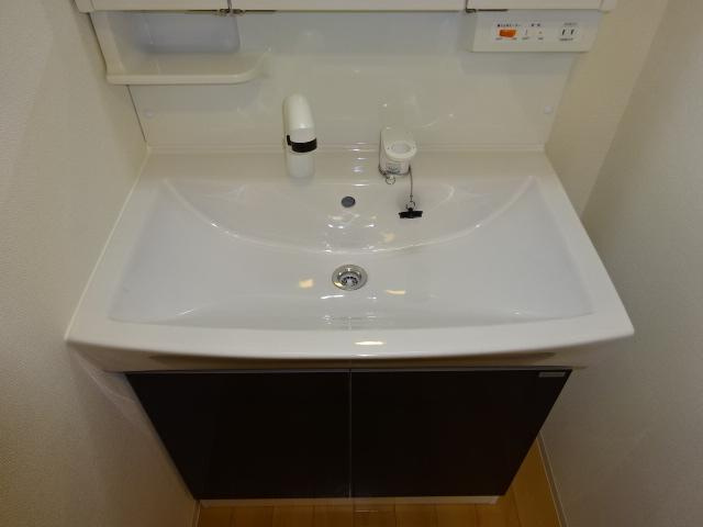 プルメリアの洗面所|洗髪洗面化粧台（イメージ）