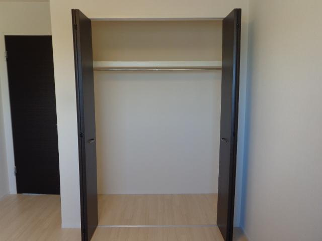 メゾン　ポルテの収納|クローゼット