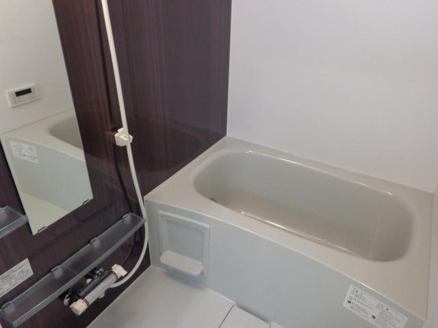 メゾン　ポルテの浴室|バス