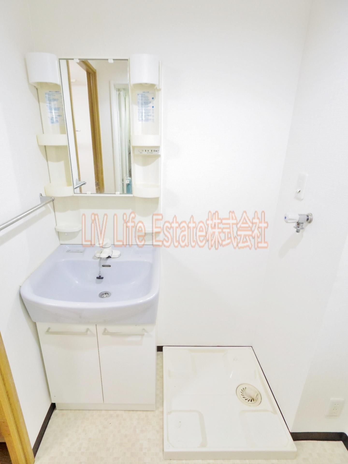 カルフール上宿の洗面所