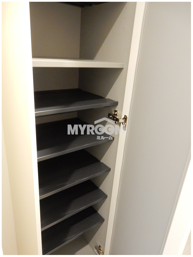 グランドーレ高円寺の収納|シューズボックス★