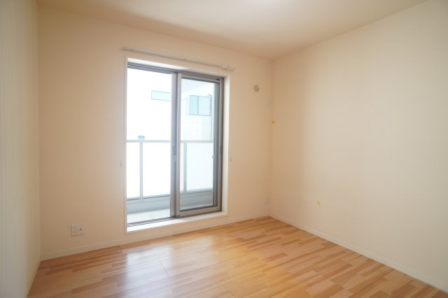 ヒルズ奈良鳥見の洋室