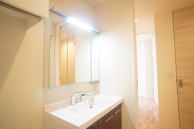 ヒルズ奈良鳥見の洗面所