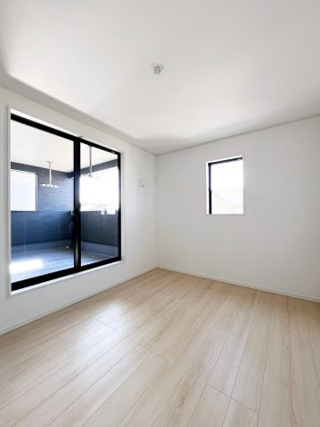 クレイドルガーデン和歌山市中之島第３　１号棟の洋室