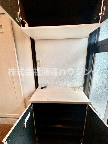 浜甲子園渡部貸家の収納|収納