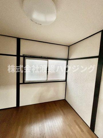浜甲子園渡部貸家のその他|窓