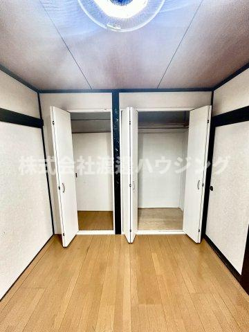 浜甲子園渡部貸家の収納