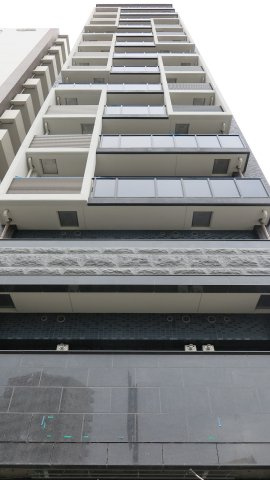 プレサンス難波フィールド