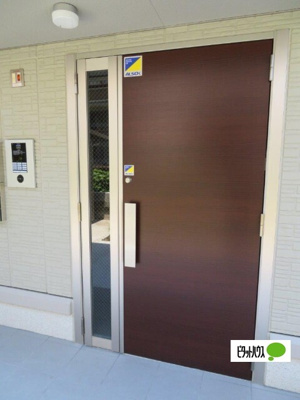 【エントランス】 | プレミアム八番館