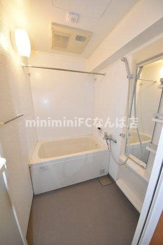 日興桜川ハイツの浴室