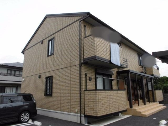 ラック ローズの外観