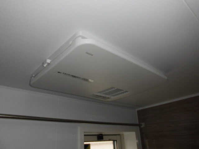 ラック ローズの浴室