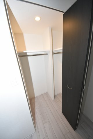 エスレジデンス西長堀の収納