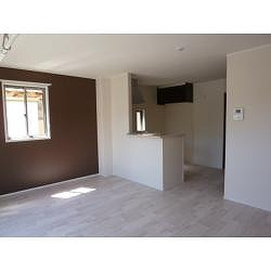 MOMIJIの居間・リビング