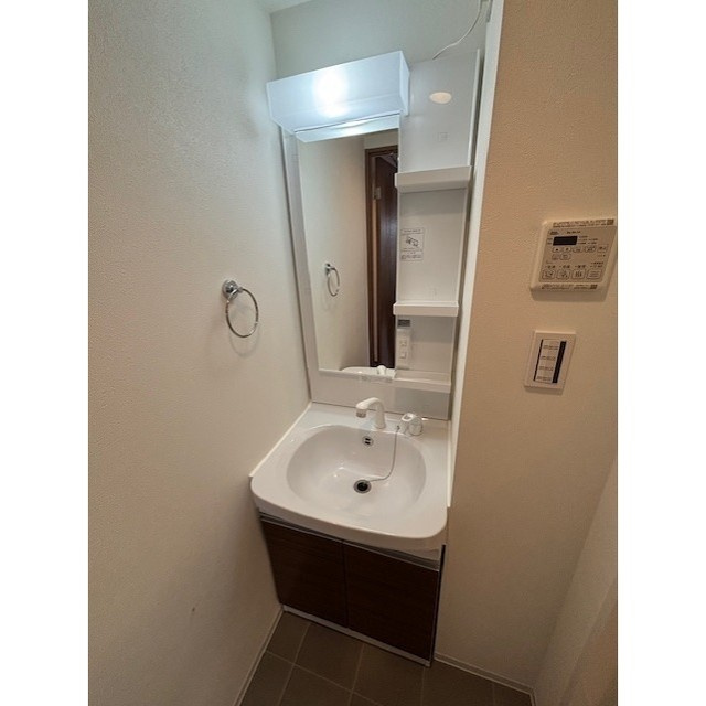 SHOKEN Residence 名古屋〈太閤通〉の洗面所
