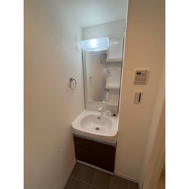 SHOKEN Residence 名古屋〈太閤通〉の洗面所