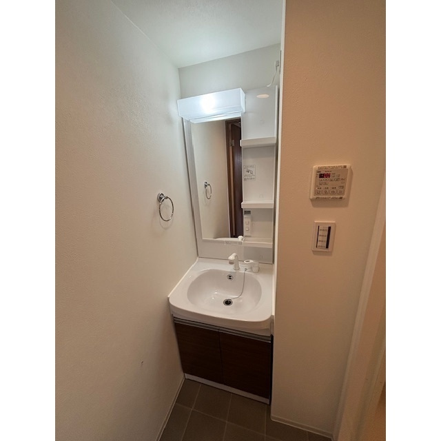 SHOKEN Residence 名古屋〈太閤通〉の洗面所