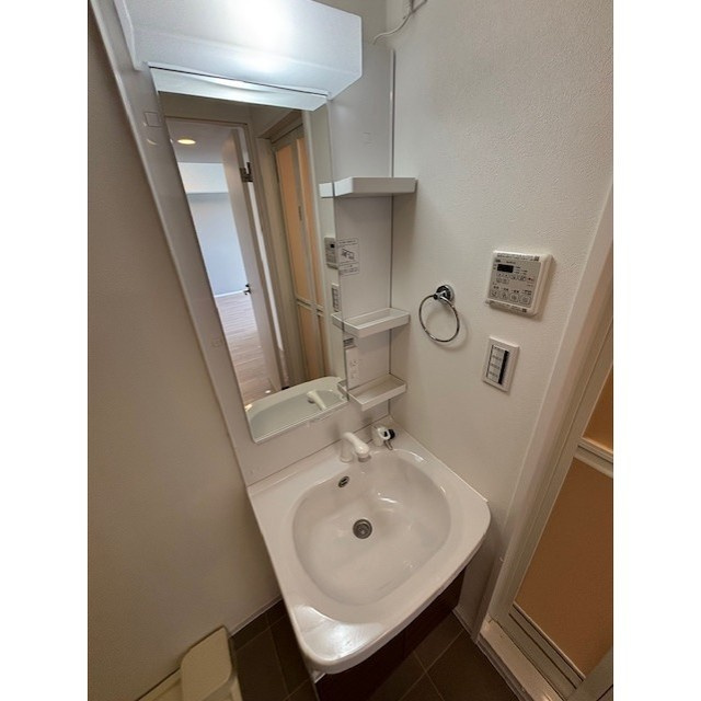 SHOKEN Residence 名古屋〈太閤通〉の洗面所