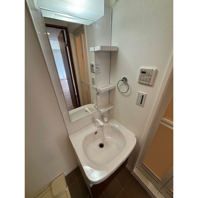 SHOKEN Residence 名古屋〈太閤通〉の洗面所