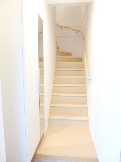 セレーノＡの玄関