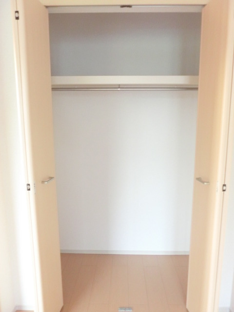 セレーノＡの収納