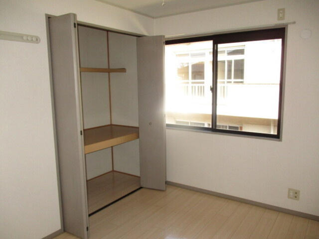 ソプラ･コートのその他|北側洋室