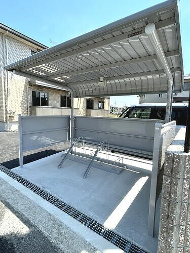 プランドール元町のその他|駐輪場