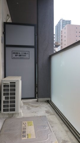 北堀江GGRのバルコニー